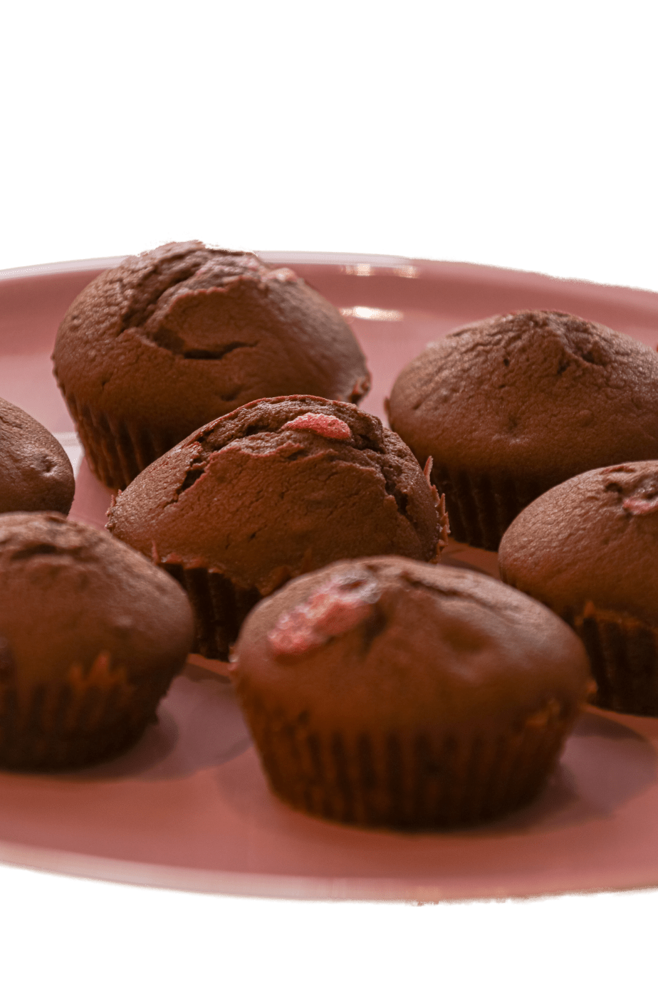Muffin al cacao con cuore di gelatina di&nbsp;ciliegie